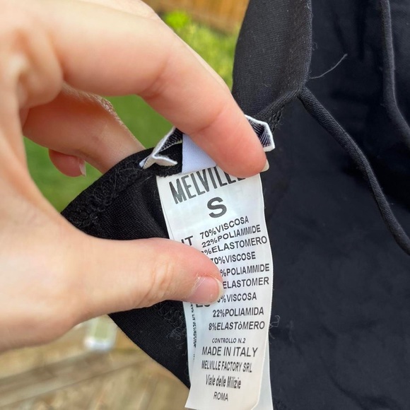 Brandy Melville open back crisscross top - Picture 6 of 7